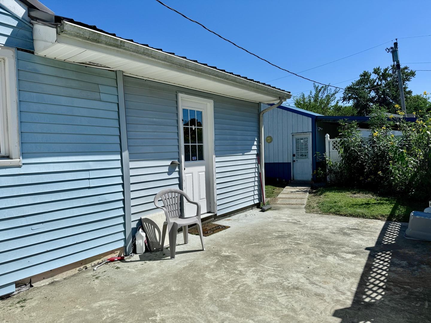 516 W 20th Street Property Photo 16