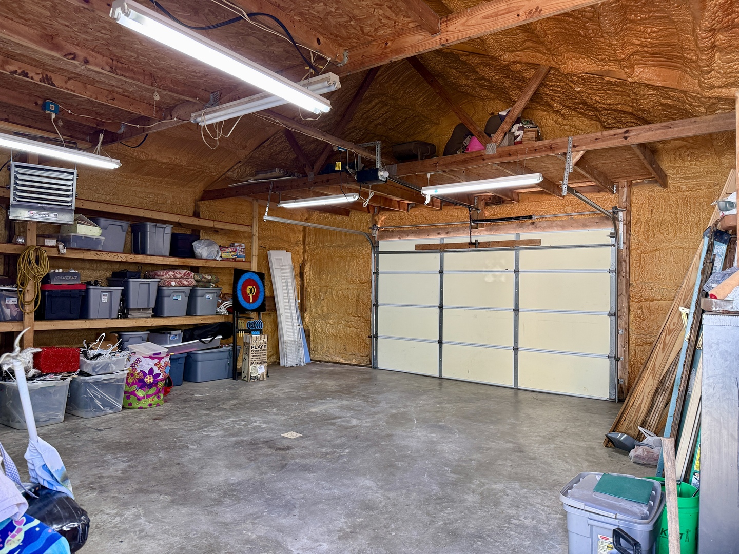 516 W 20th Street Property Photo 19