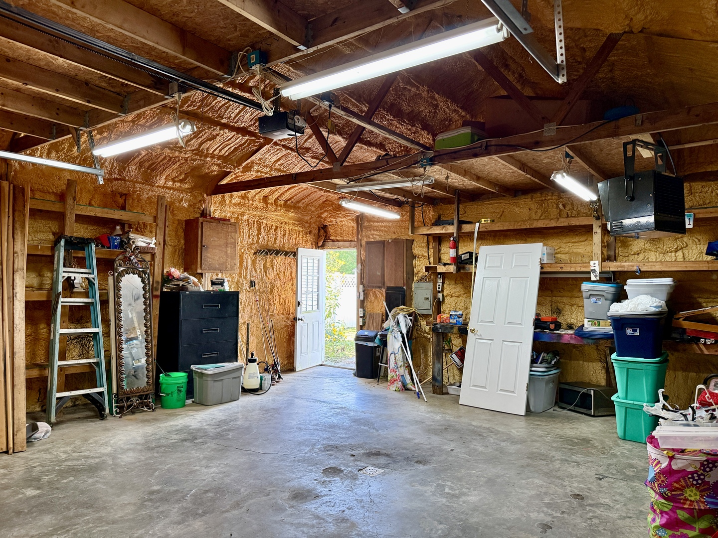 516 W 20th Street Property Photo 20