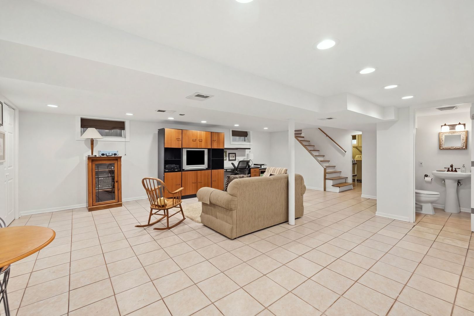 7639 Laramie Avenue Property Photo 15