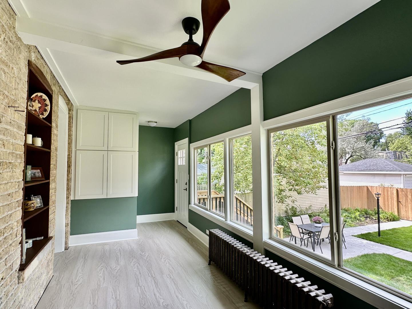 2638 Central Park Avenue Property Photo 6