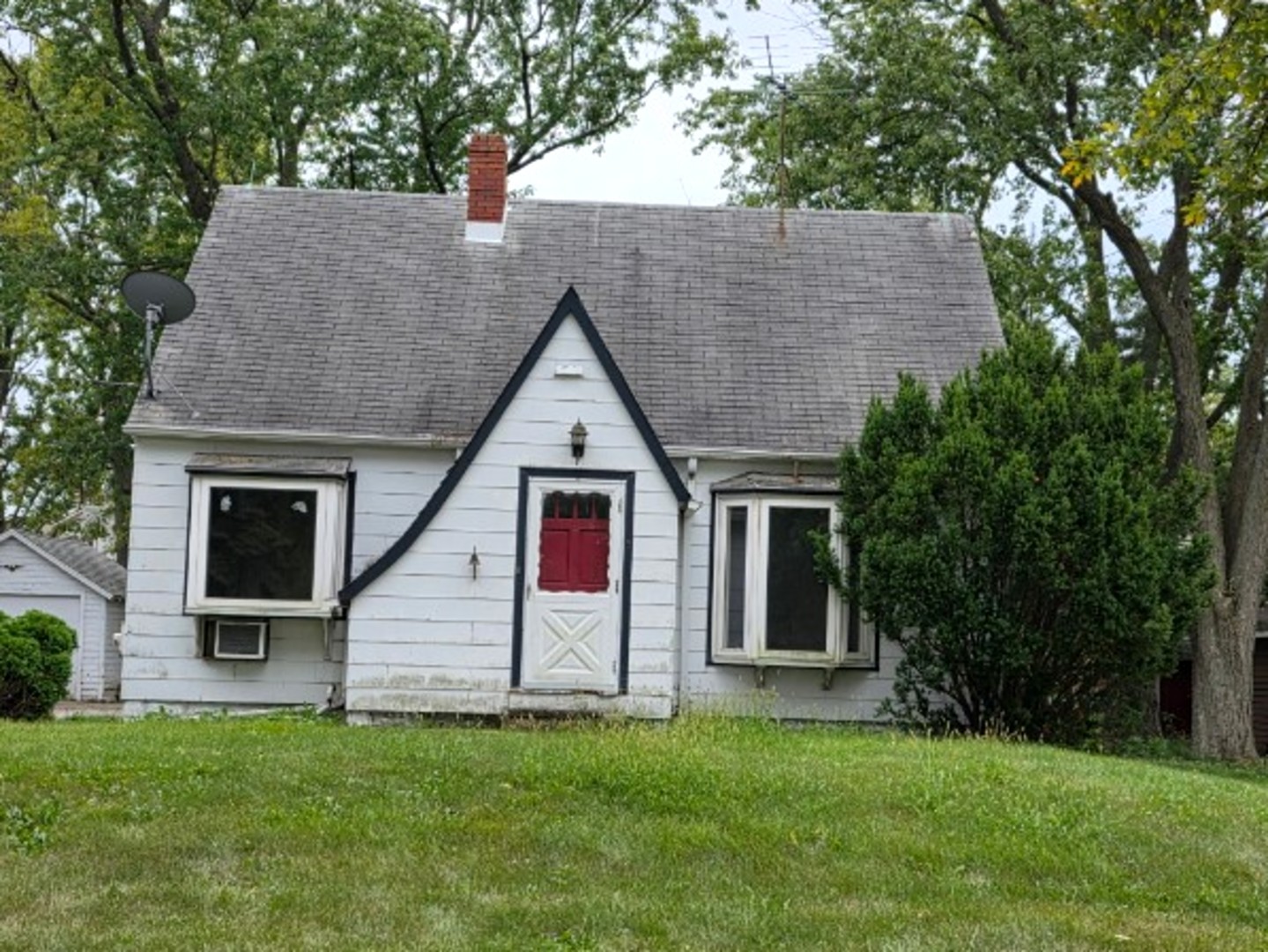 6731 183rd Street Property Photo 1