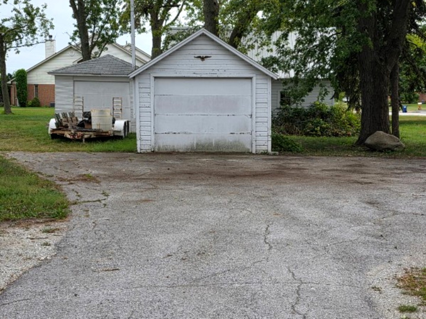 6731 183rd Street Property Photo 4
