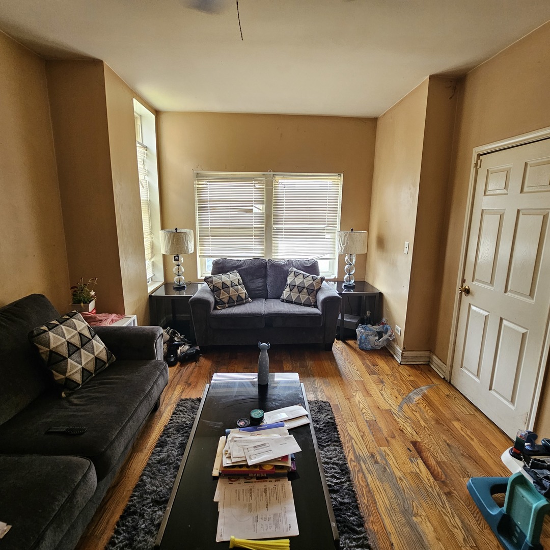644 N Albany Avenue Property Photo 15