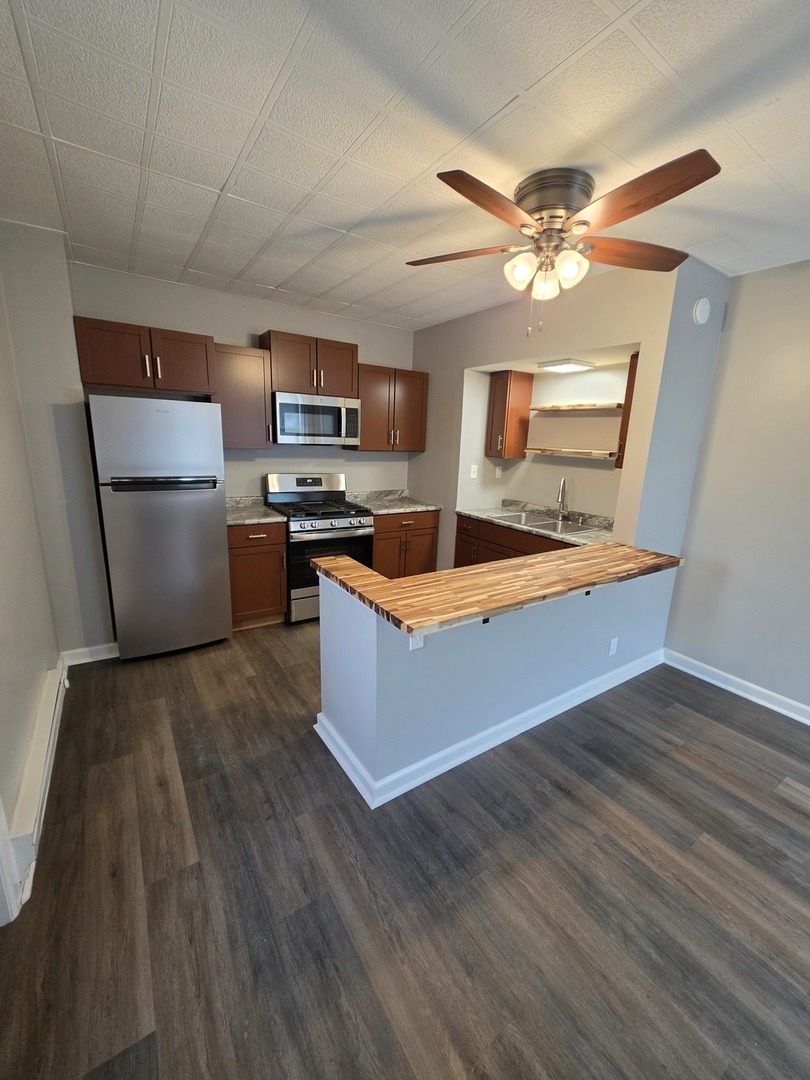 132 S California Street 132 Property Photo 4