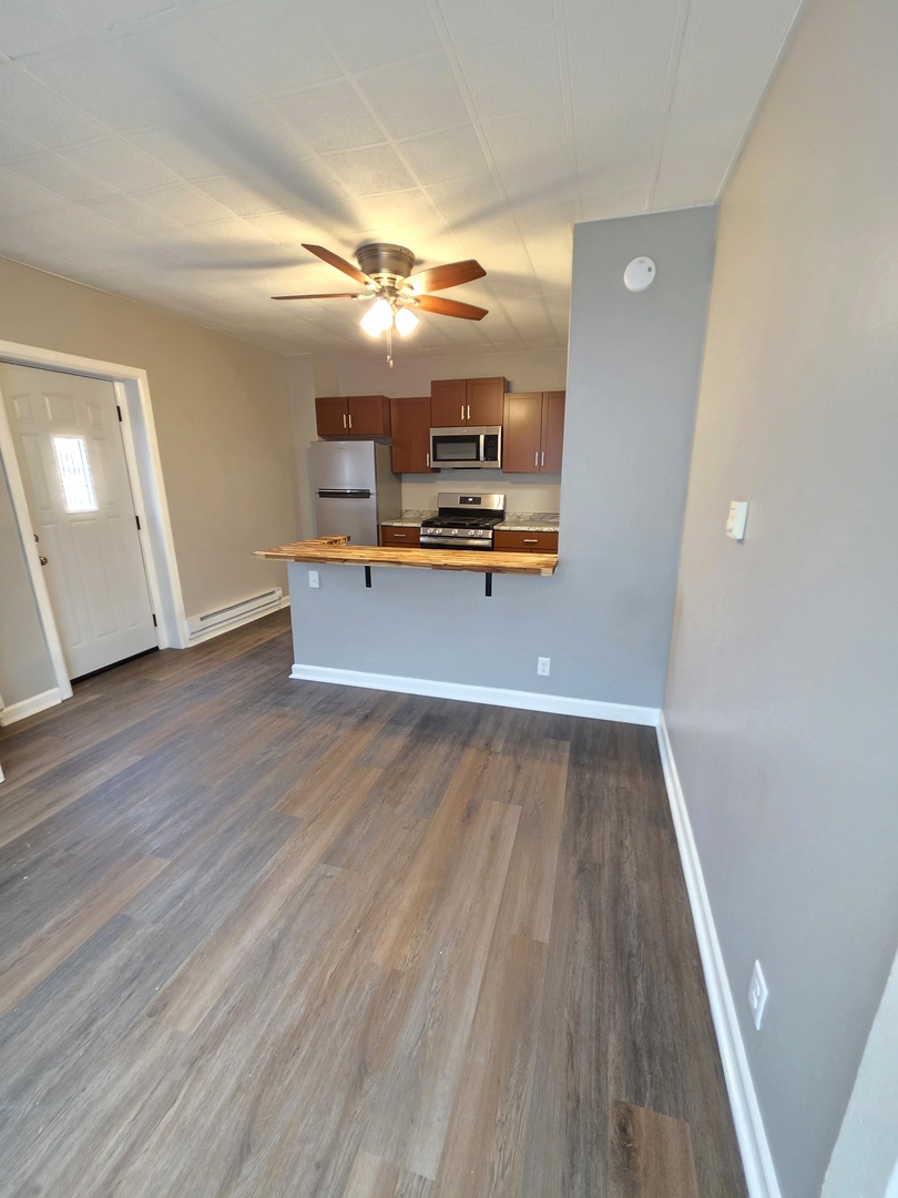 132 S California Street 132 Property Photo 6