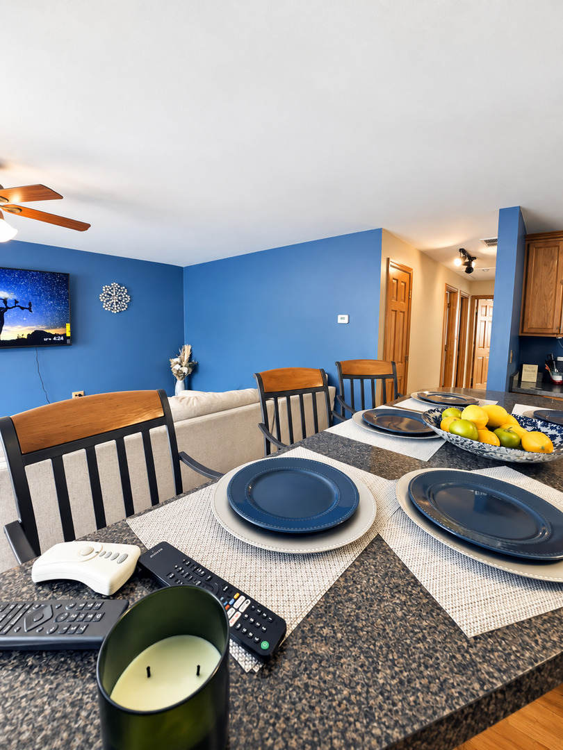 12409 44th Court Property Photo 3