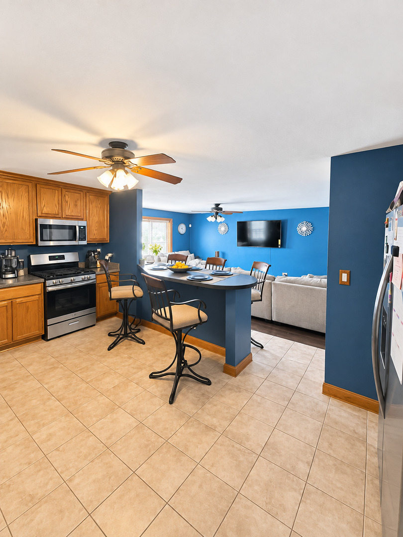 12409 44th Court Property Photo 4