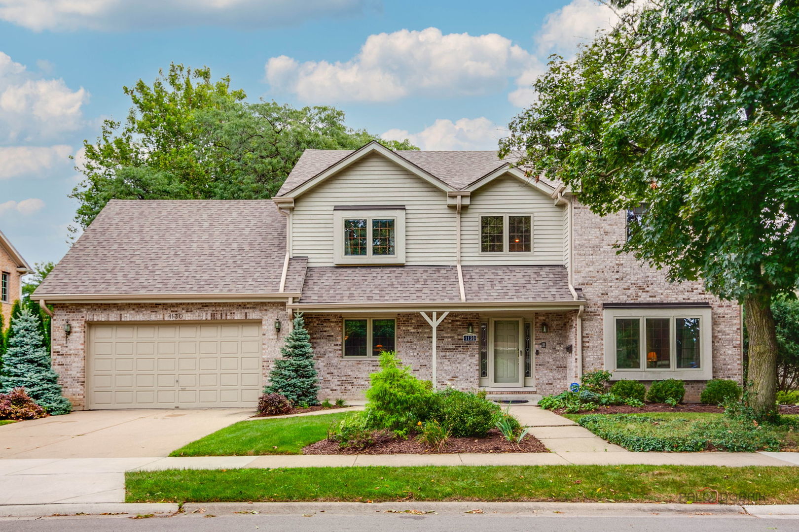 1130 New Trier Court Property Photo 1