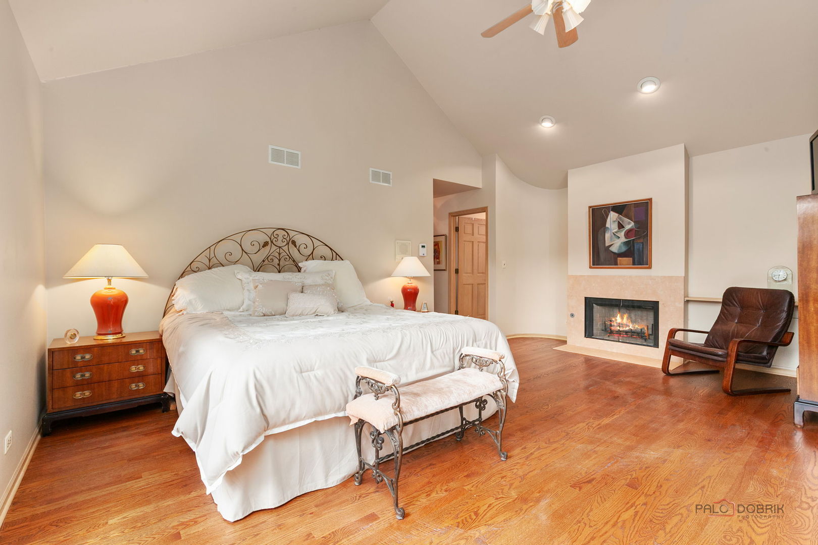 1130 New Trier Court Property Photo 23