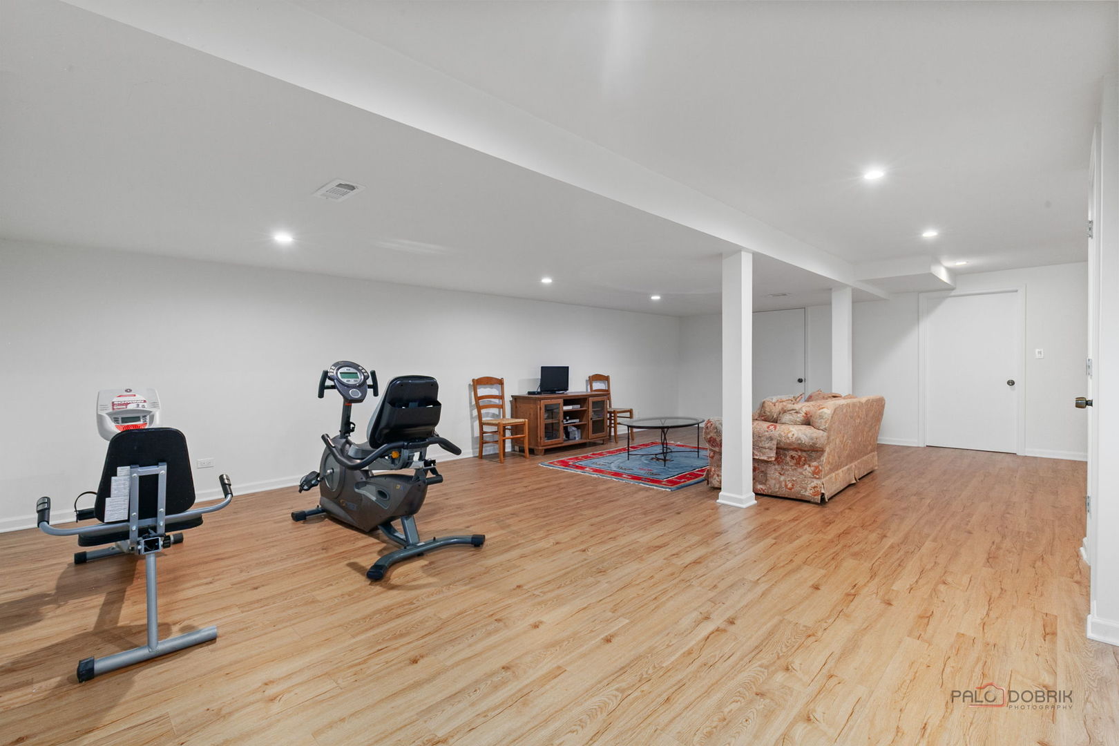 1130 New Trier Court Property Photo 35