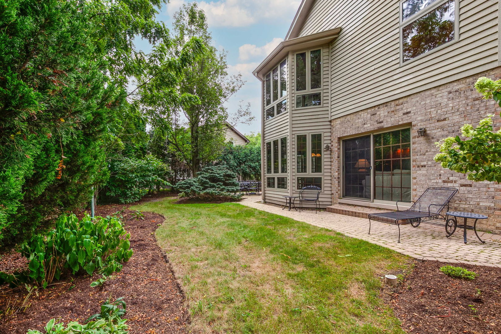 1130 New Trier Court Property Photo 44