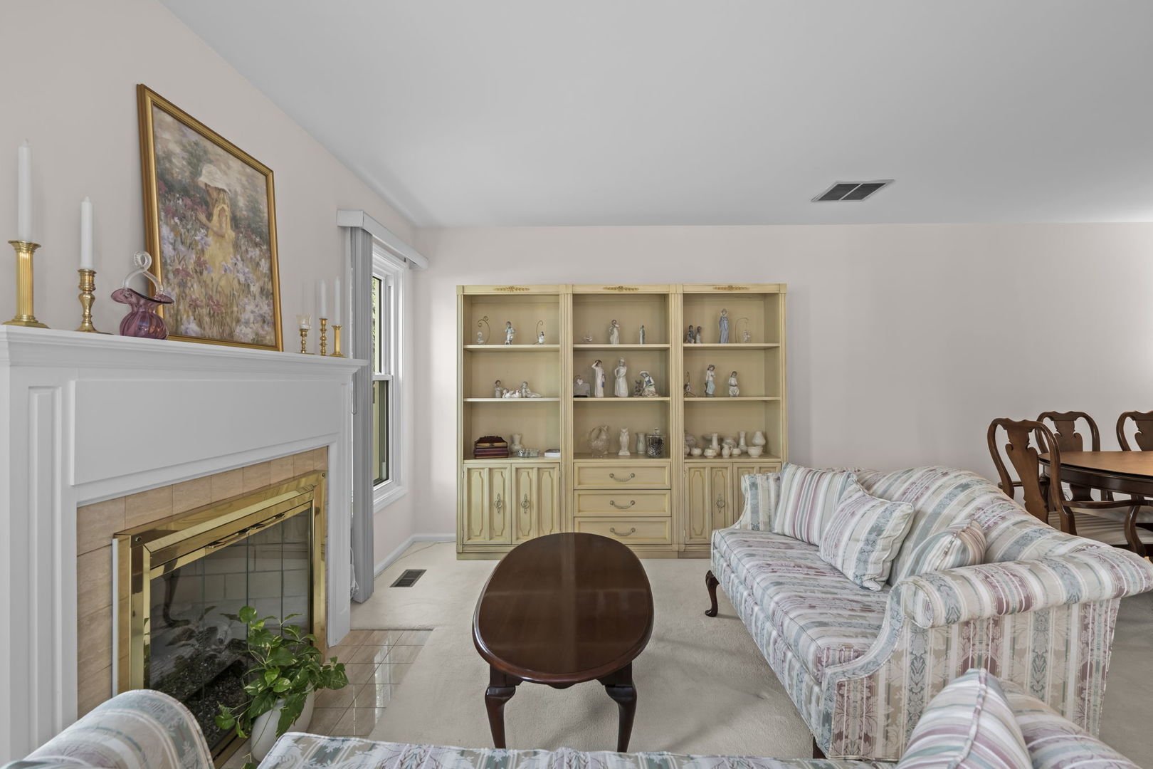 2017 N Charter Point Drive Property Photo 3