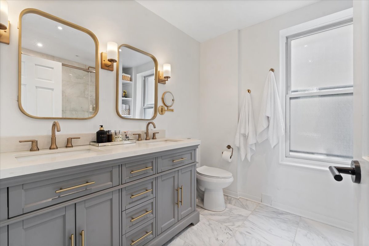 12759390 Property Photo 19