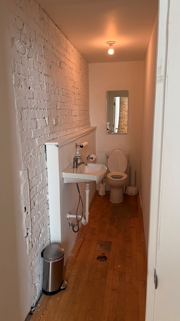 1622-24 W Carroll Avenue Property Photo 11