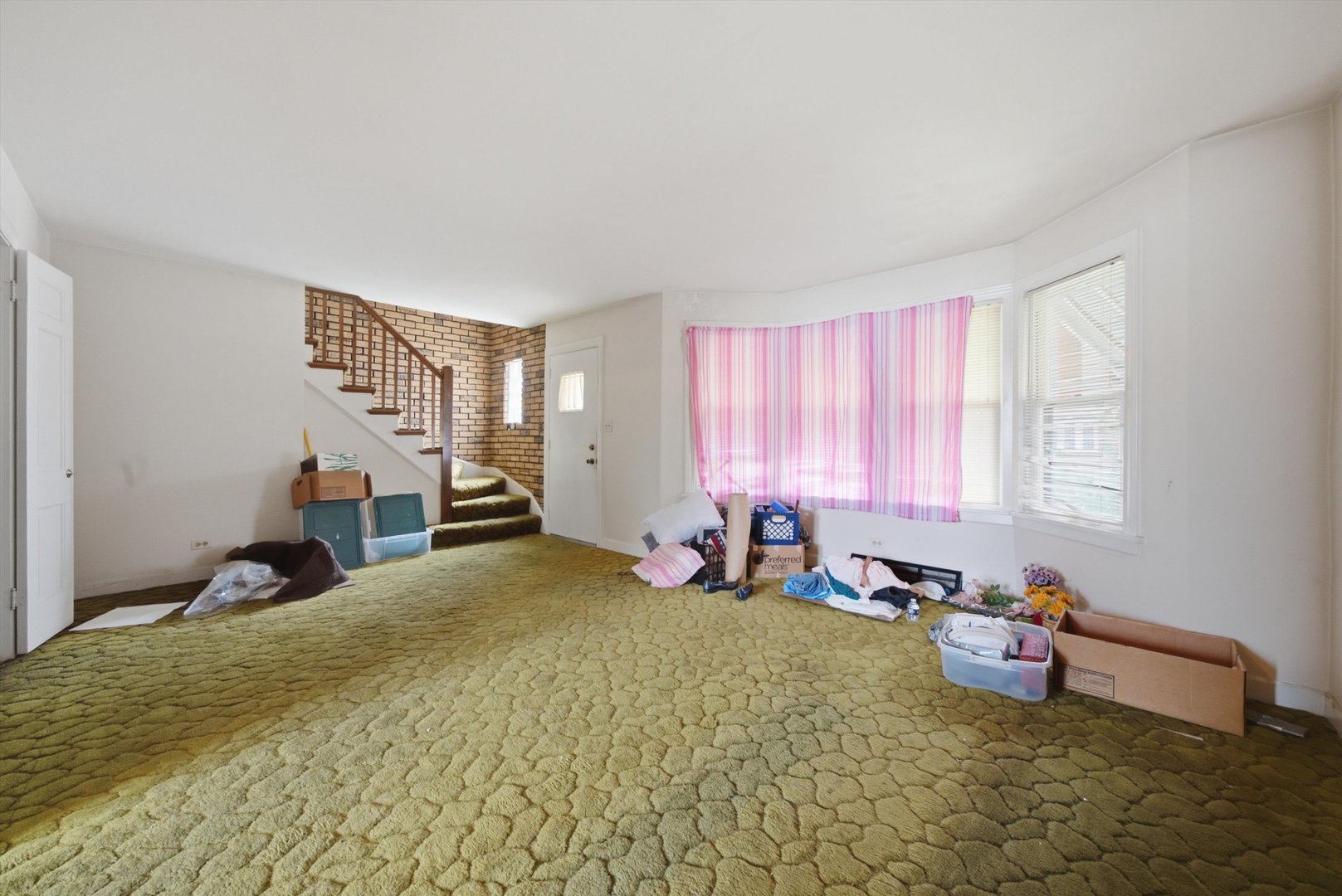 334 Pulaski Road Property Photo 7
