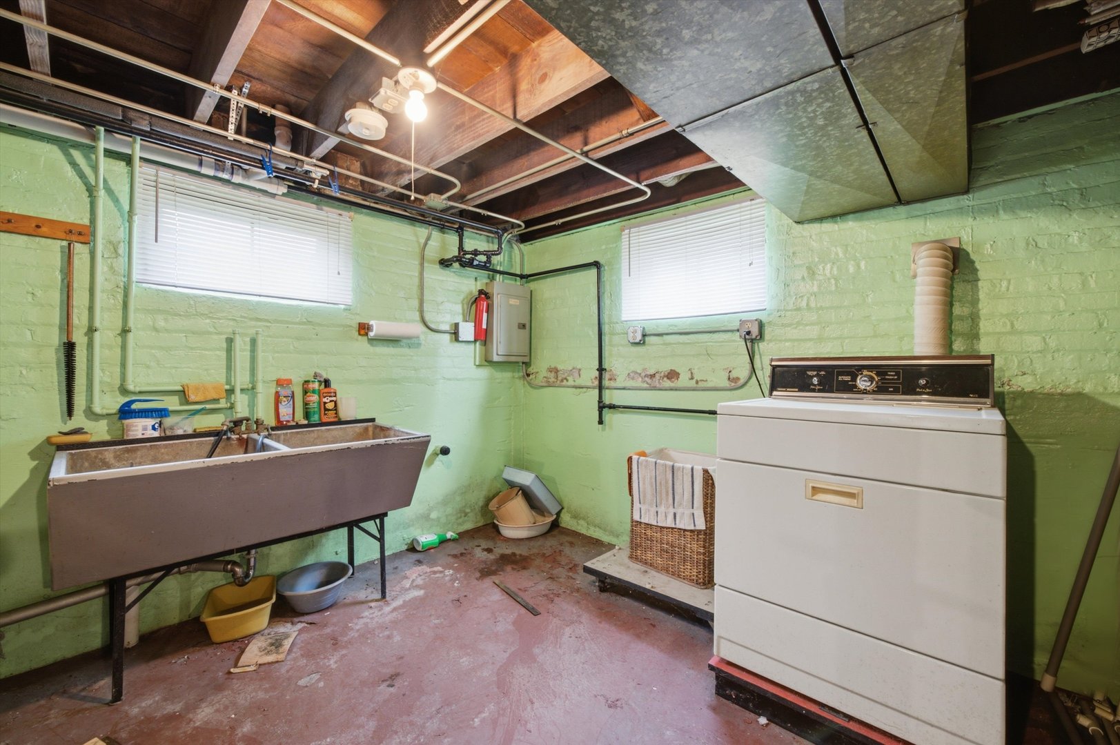 334 Pulaski Road Property Photo 20