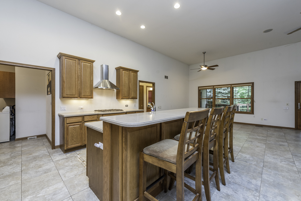 3748 Creekside Court Property Photo 11
