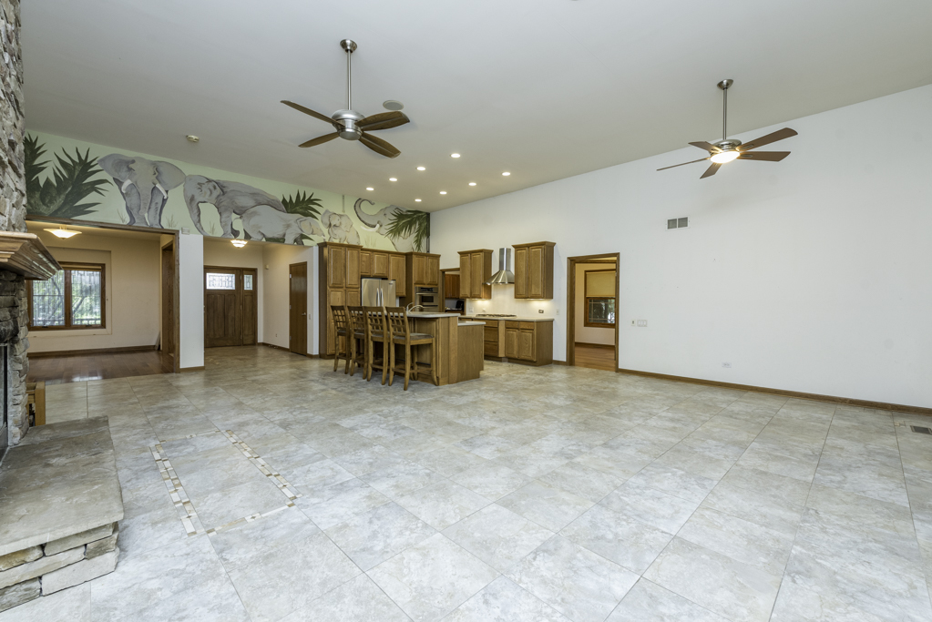 3748 Creekside Court Property Photo 13