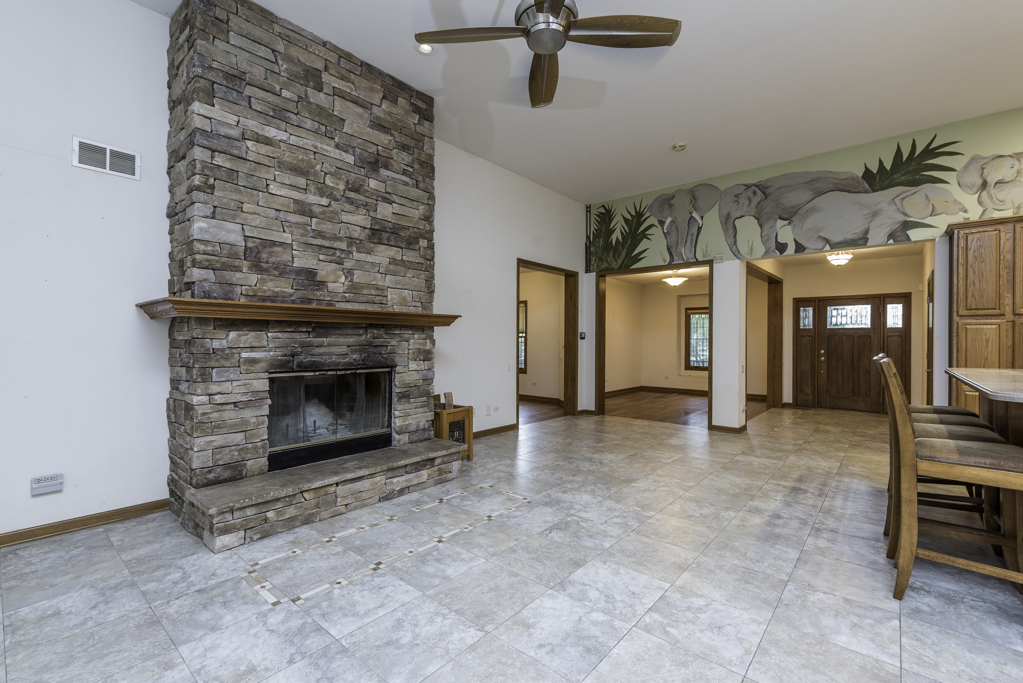 3748 Creekside Court Property Photo 16