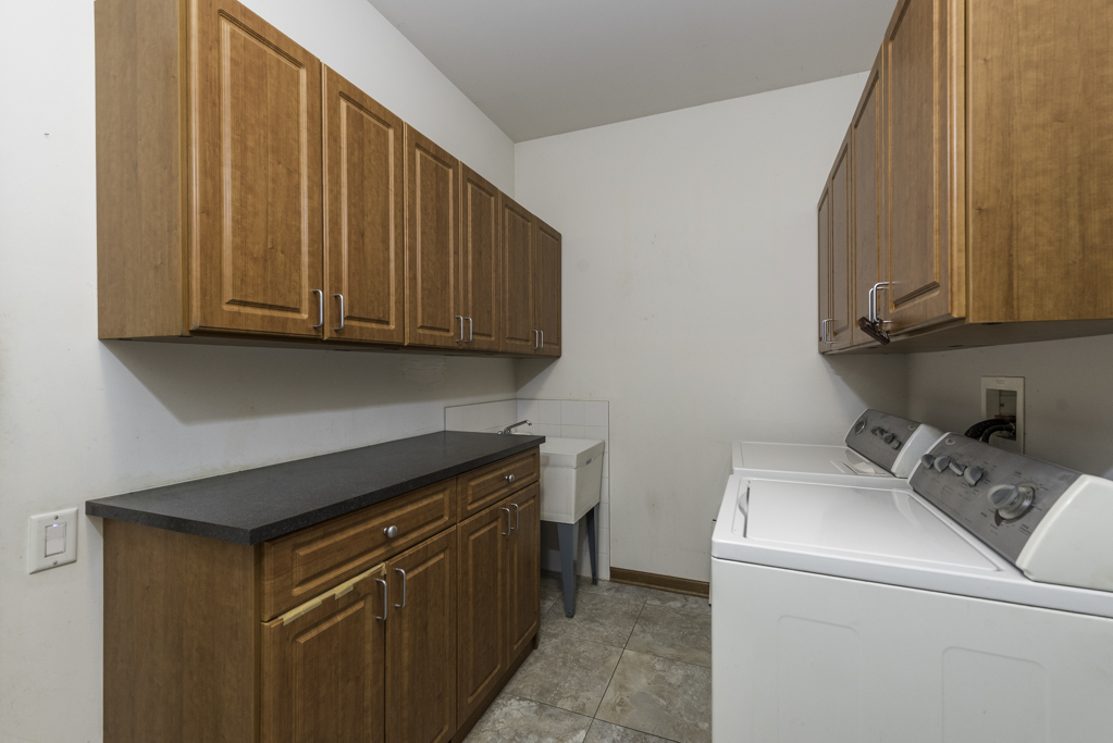 3748 Creekside Court Property Photo 20