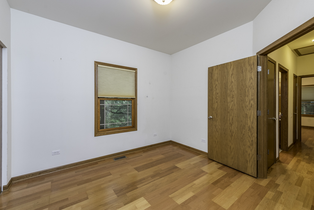 3748 Creekside Court Property Photo 27