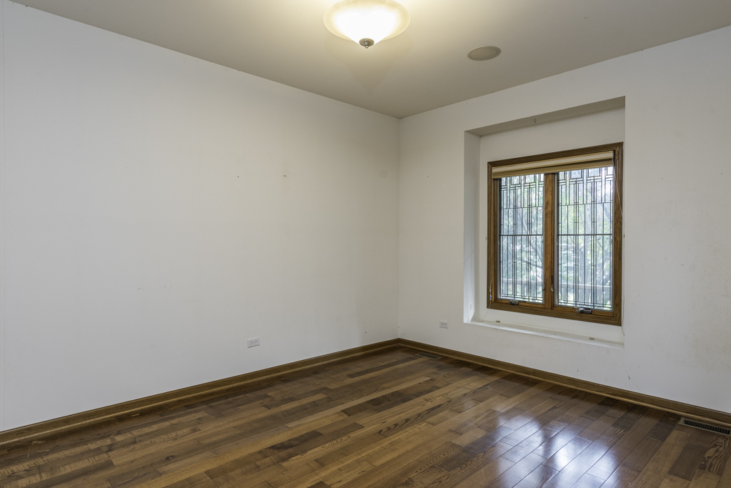 3748 Creekside Court Property Photo 32