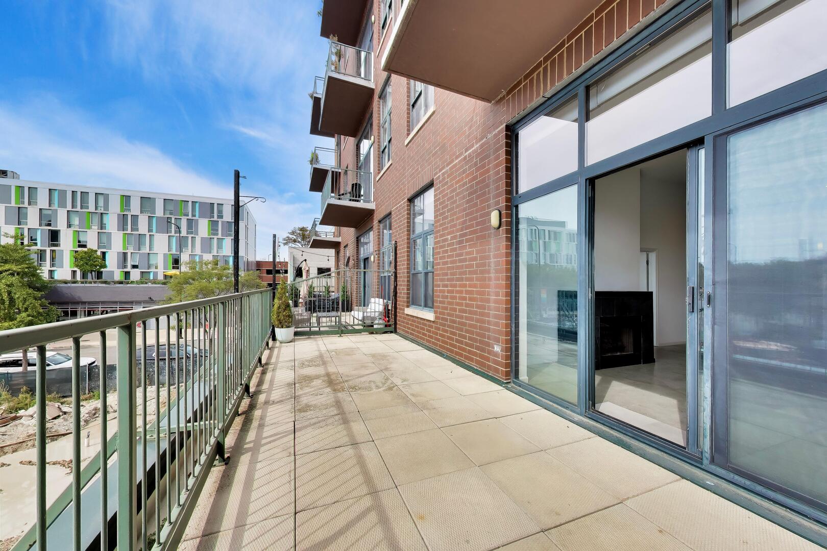 3631 N Halsted Street 211 Property Photo 24