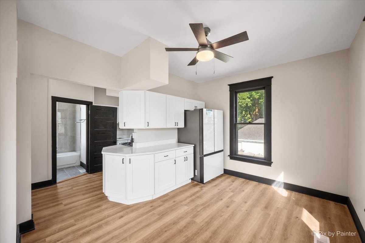 468 Locust Street Property Photo 14