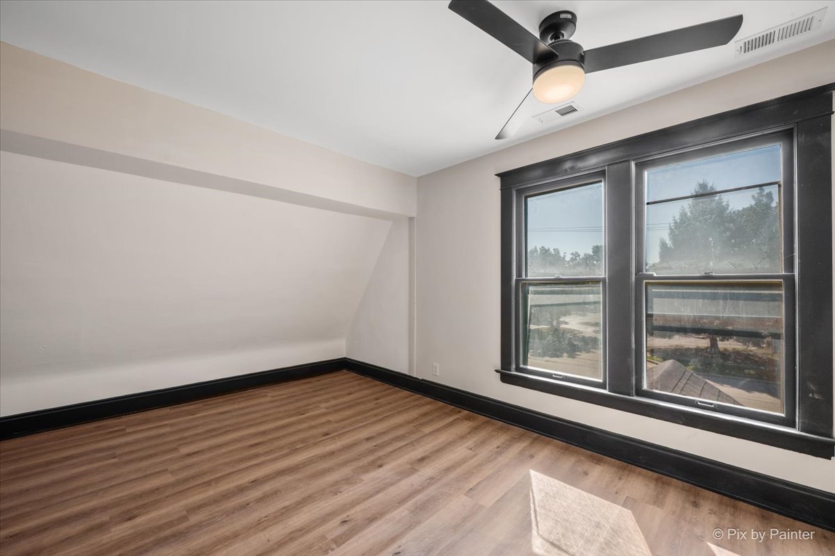 468 Locust Street Property Photo 21