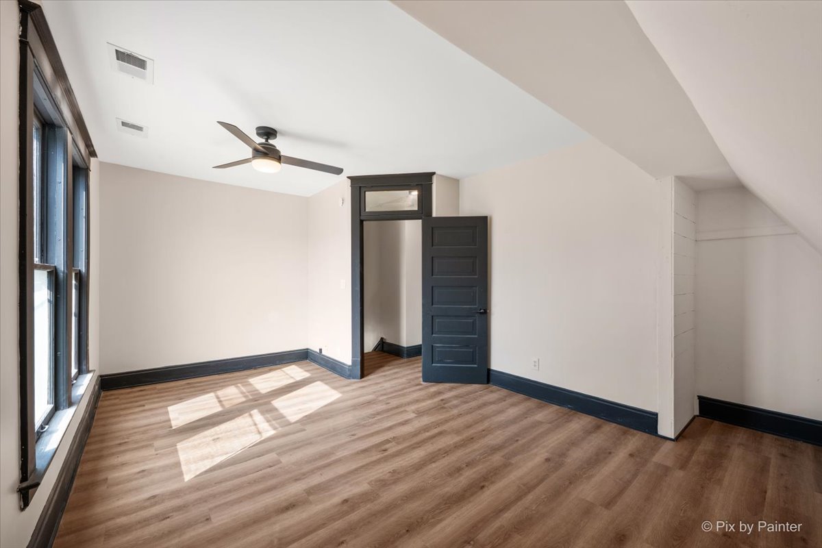 468 Locust Street Property Photo 22