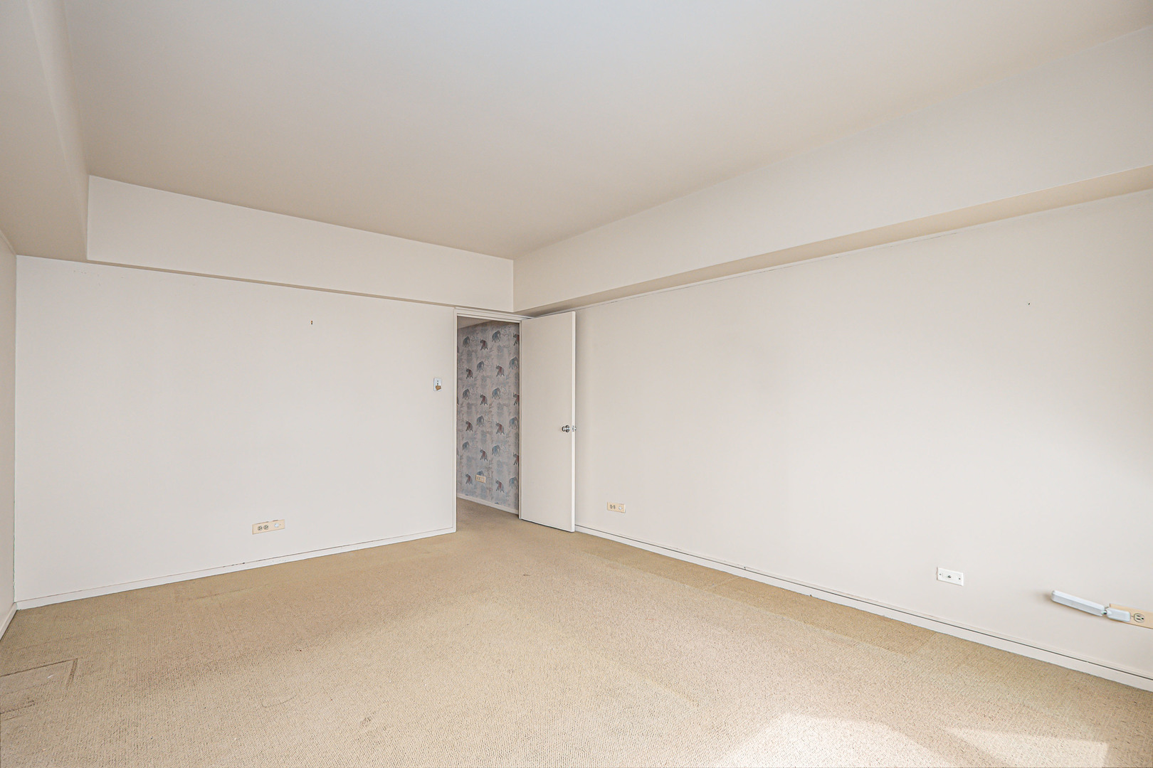 175 E Delaware Place 8508 Property Photo 41