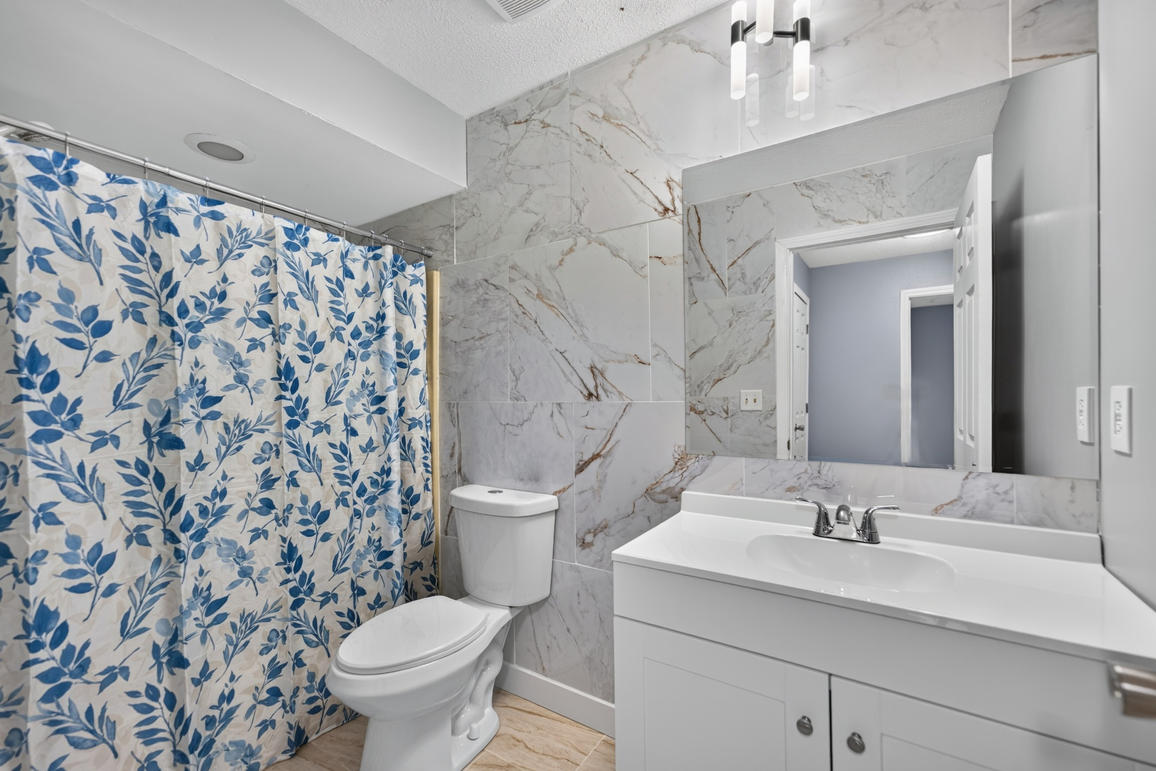 7488 Gnarl Tree Court Property Photo 10