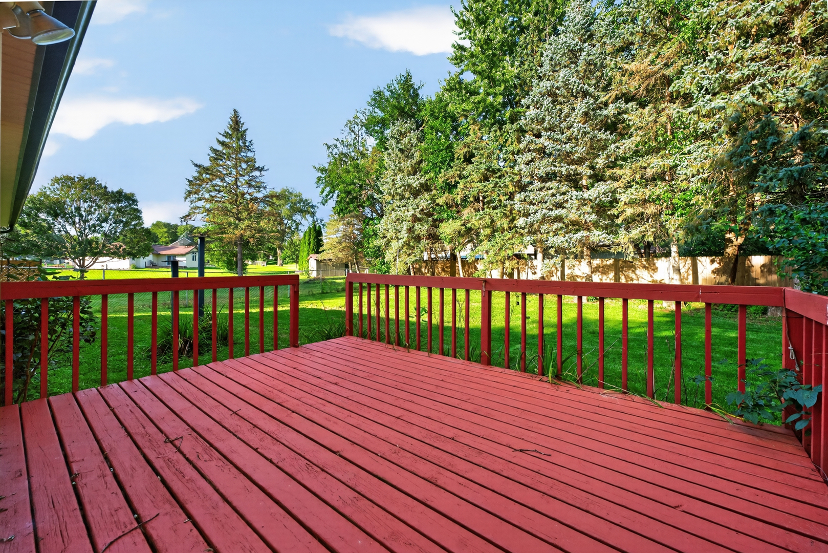 7488 Gnarl Tree Court Property Photo 18