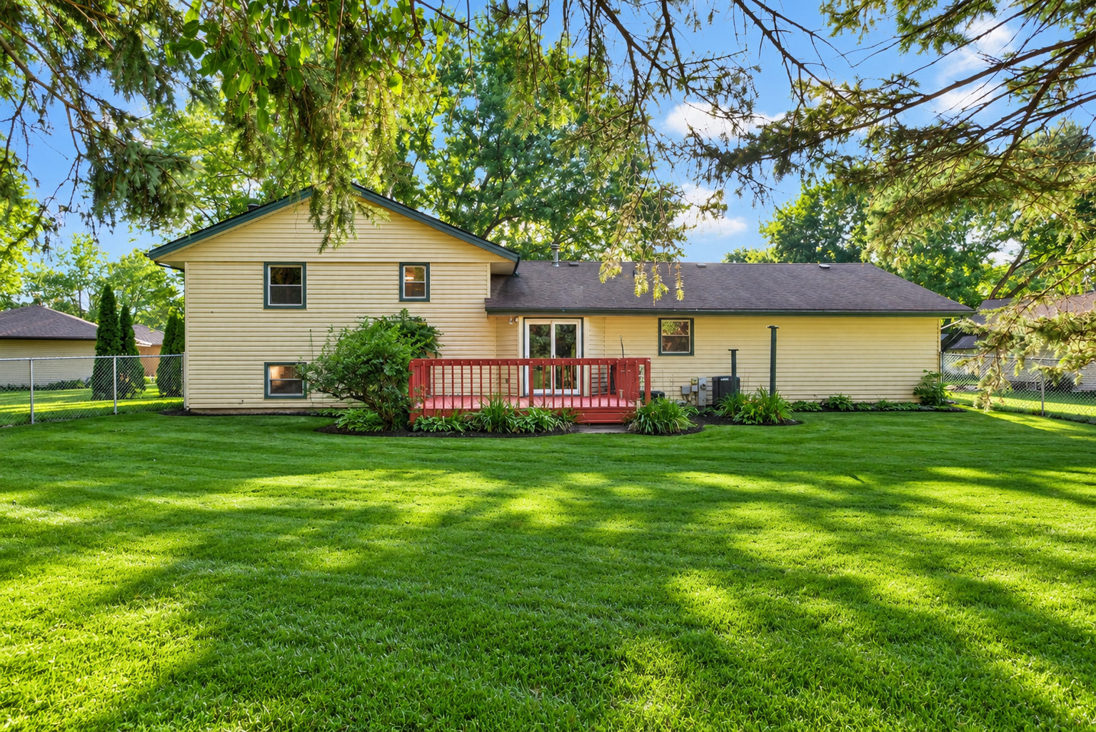 7488 Gnarl Tree Court Property Photo 20