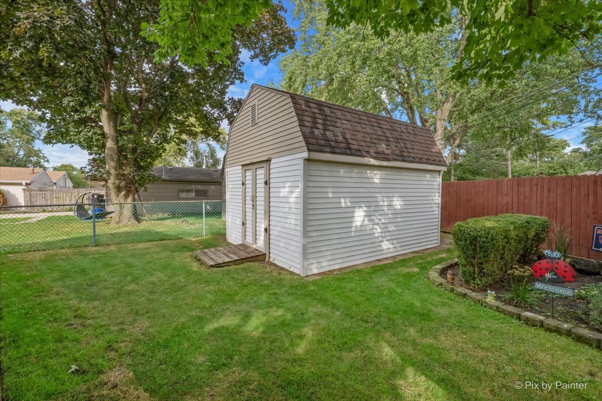 1617 Charles Drive Property Photo 13