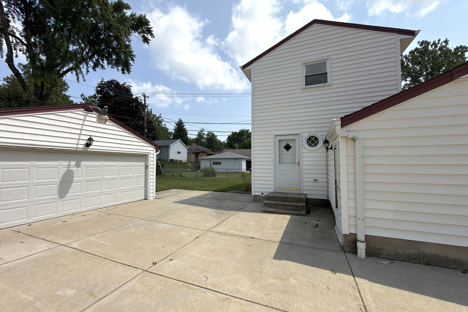 3000 Starling Lane Property Photo 4