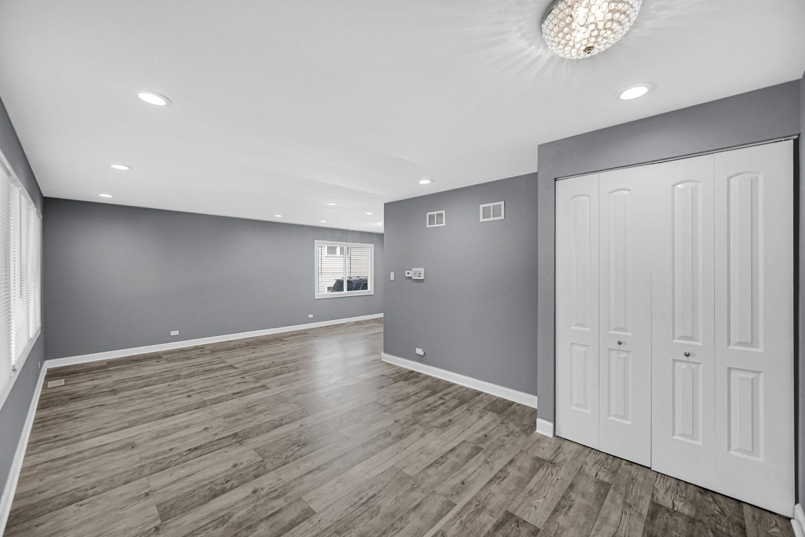 18107 Kostner Avenue Property Photo 5