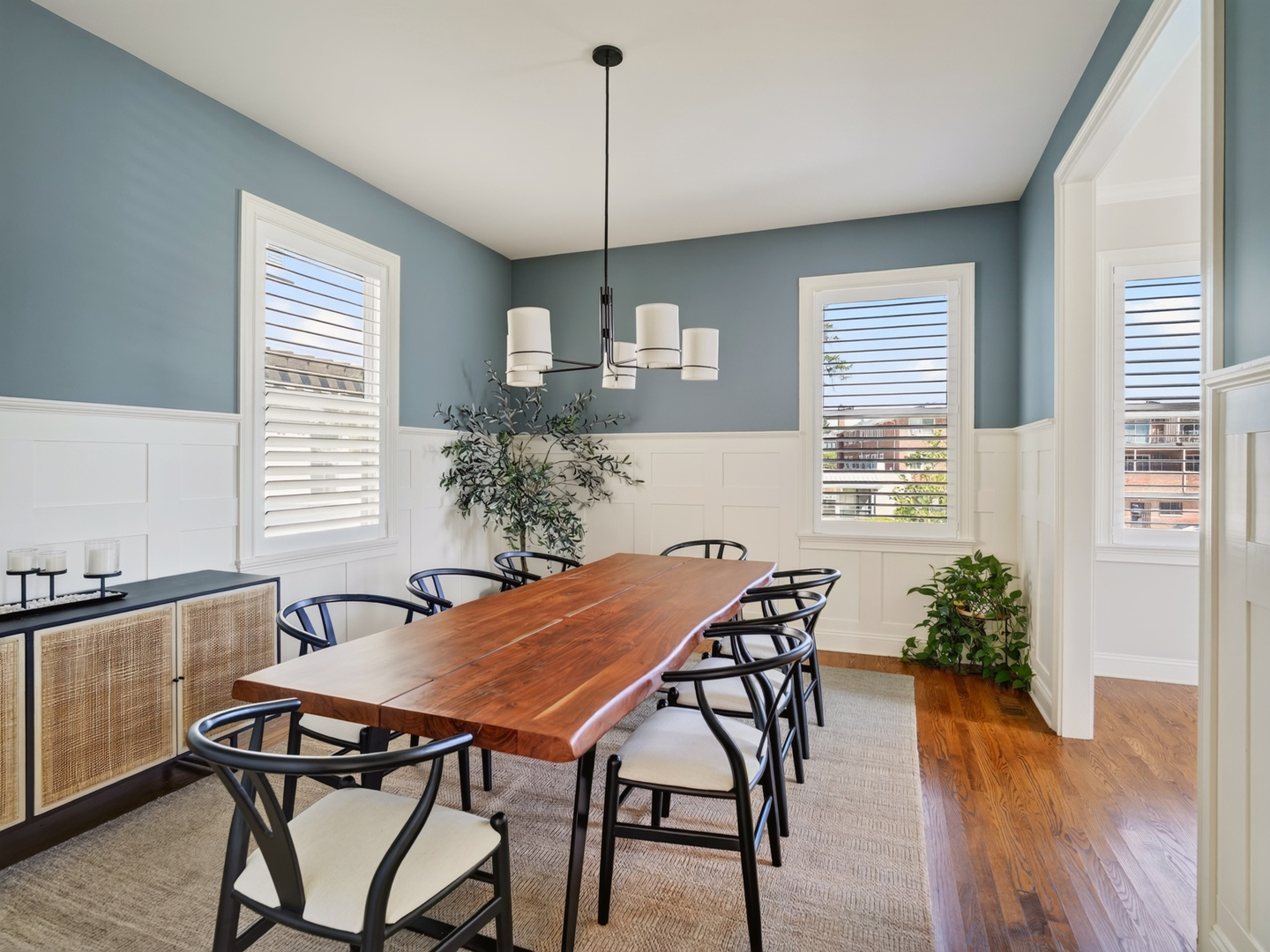 303 Park Avenue Property Photo 6