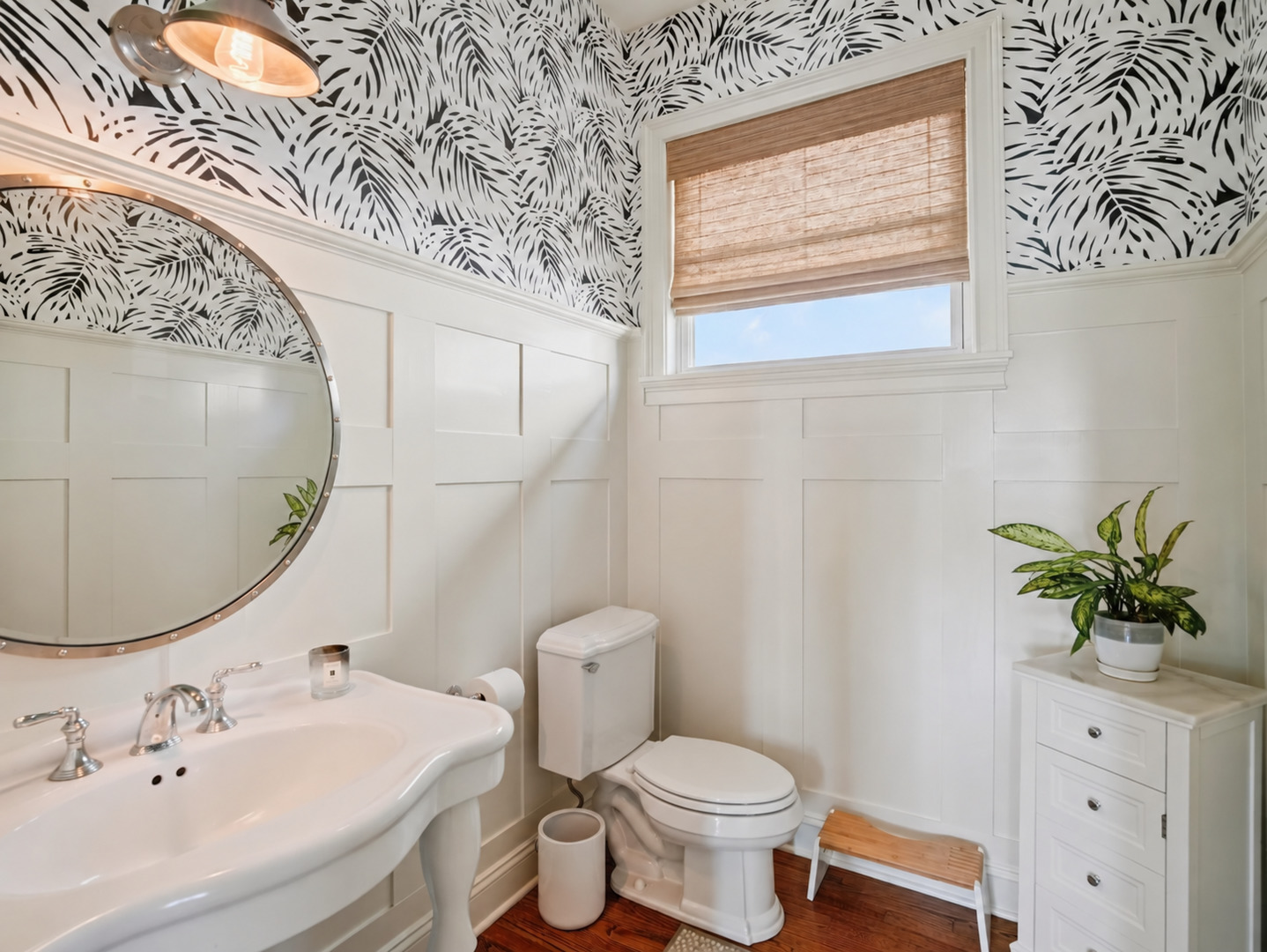 303 Park Avenue Property Photo 8