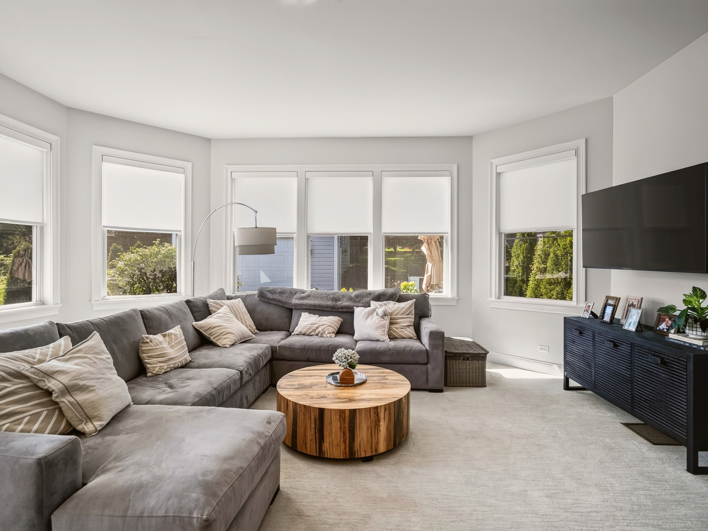303 Park Avenue Property Photo 14