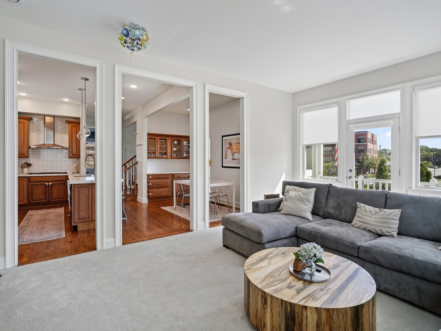 303 Park Avenue Property Photo 15