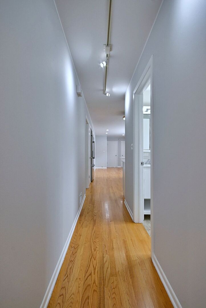 4109 N Menard Avenue Property Photo 16
