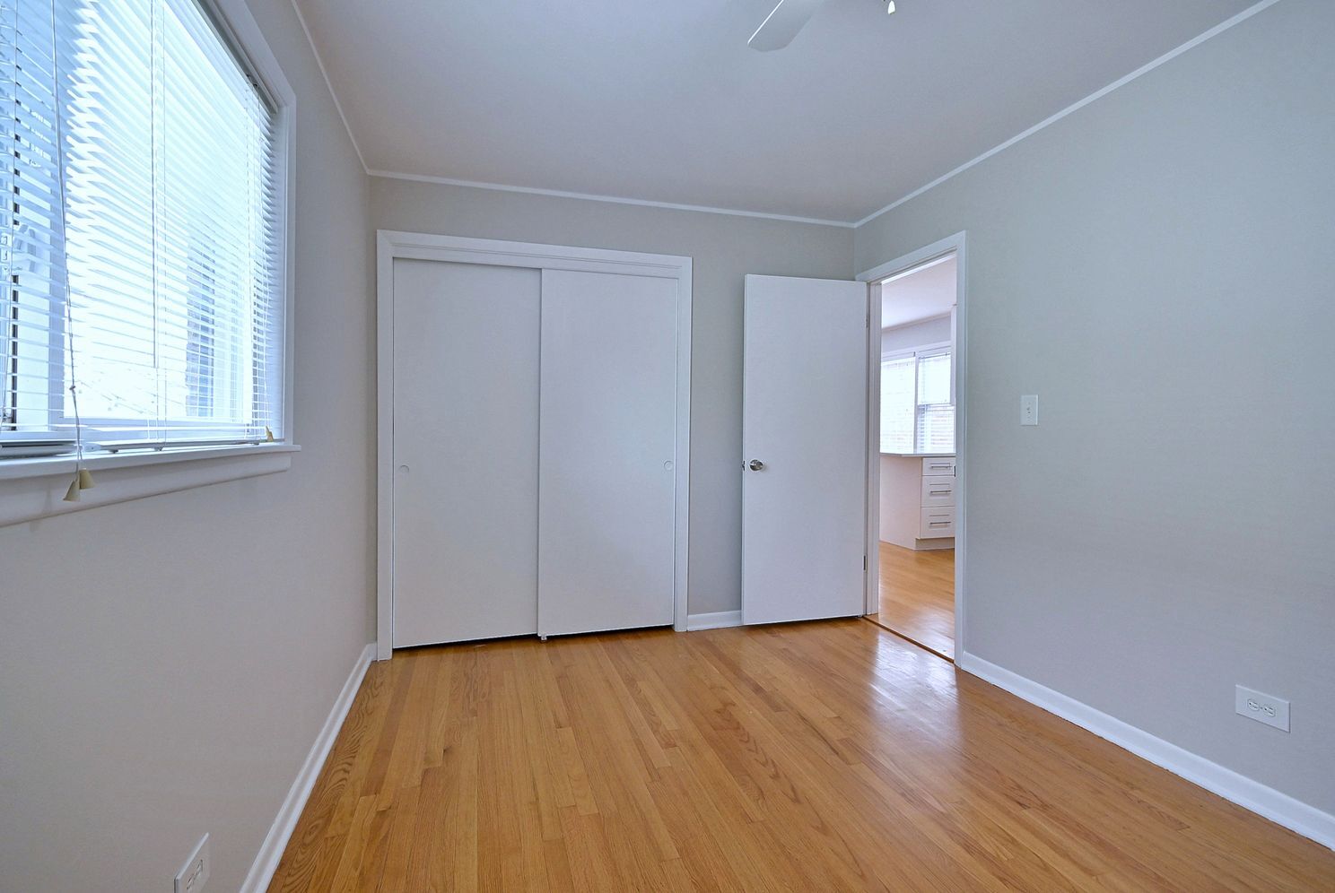 4109 N Menard Avenue Property Photo 21