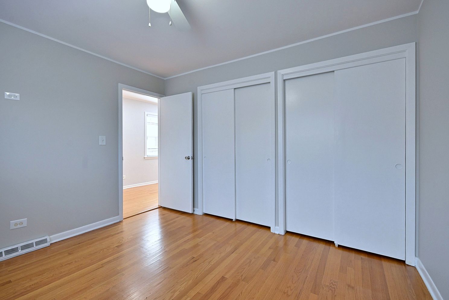 4109 N Menard Avenue Property Photo 25