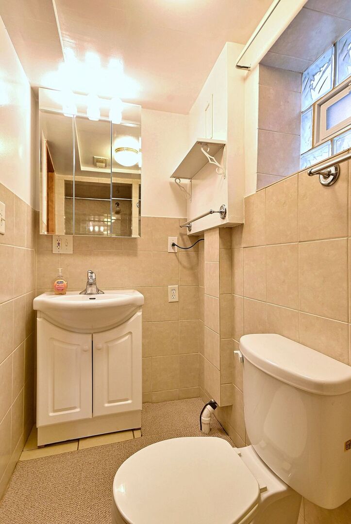 4109 N Menard Avenue Property Photo 36