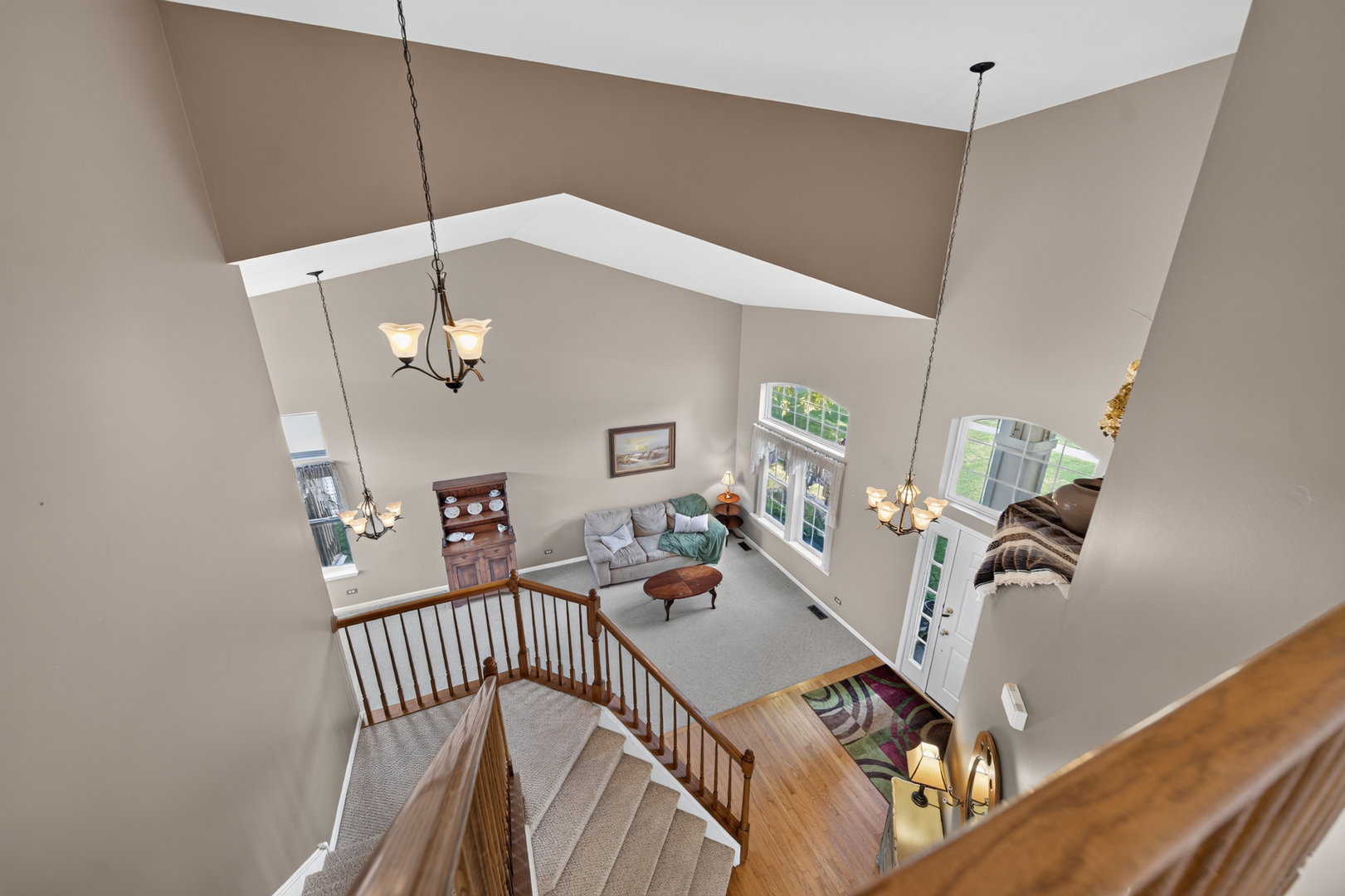 251 Winslow Way Property Photo 7