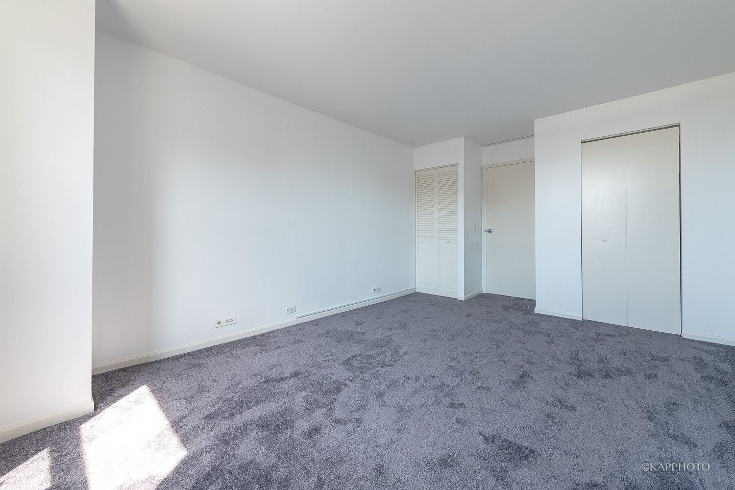 525 W Hawthorne Place 1601 Property Photo 14