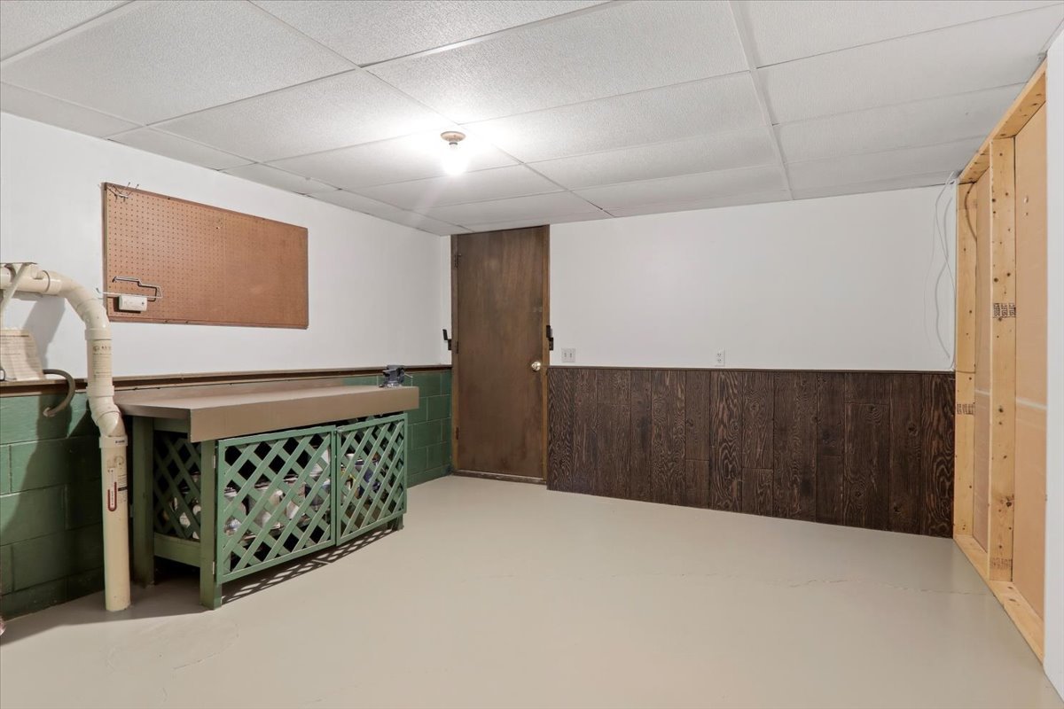 1706 Erin Drive Property Photo 25