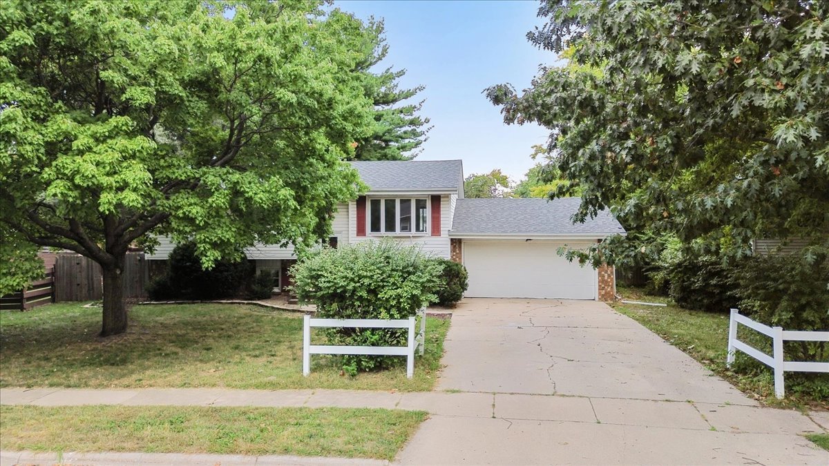 1706 Erin Drive Property Photo 33